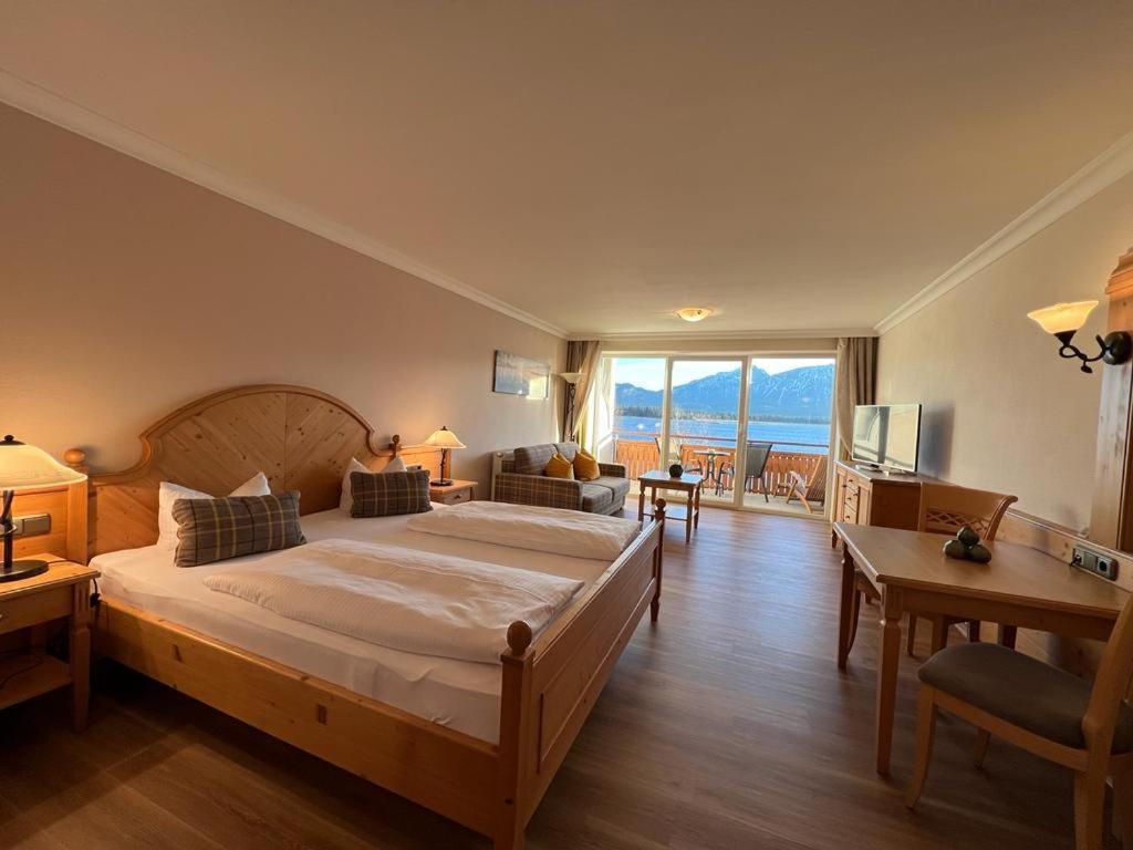 Hotel Fischer Am See Füssen Zewnętrze zdjęcie